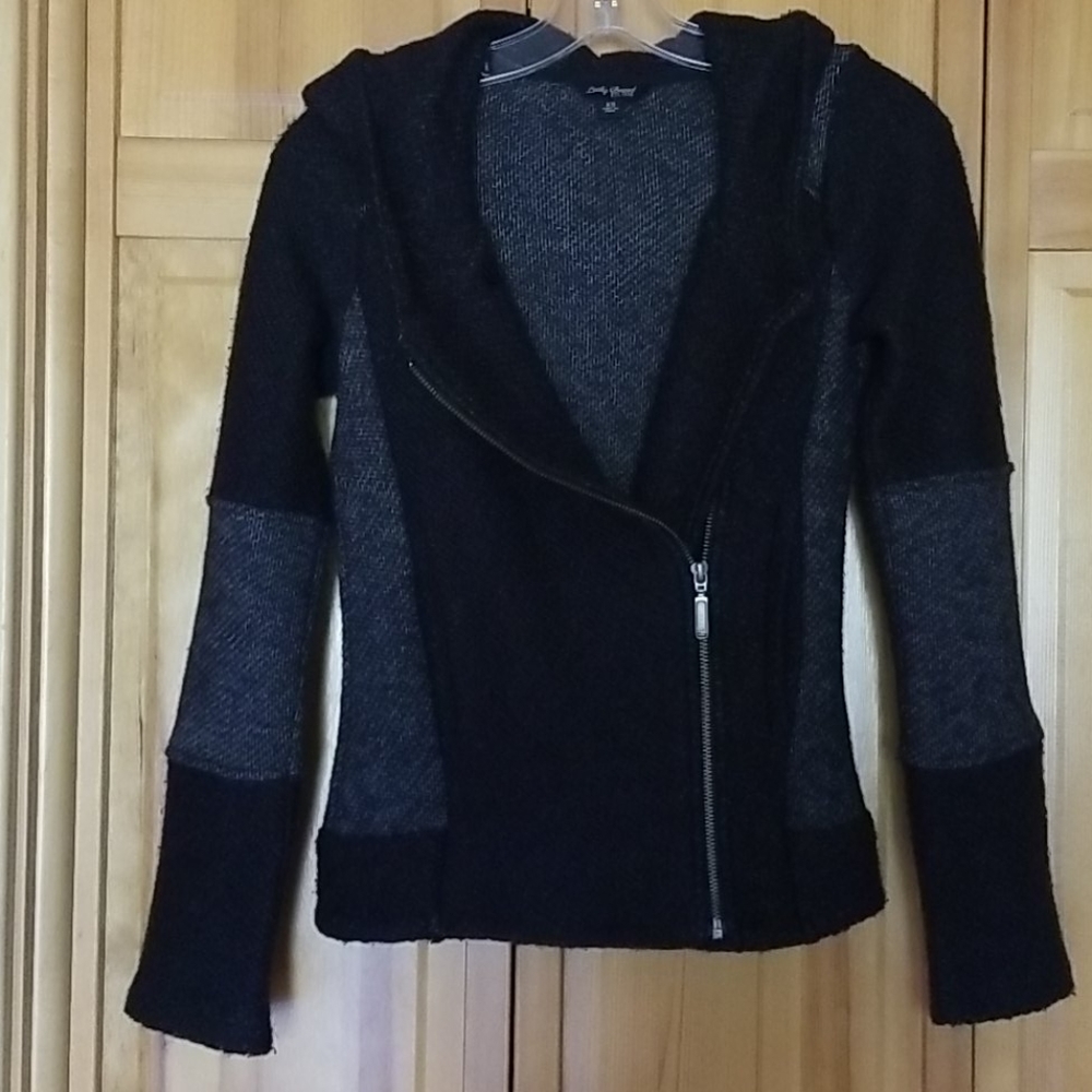 Lucky brand soft hooded sweater or jacket with hood